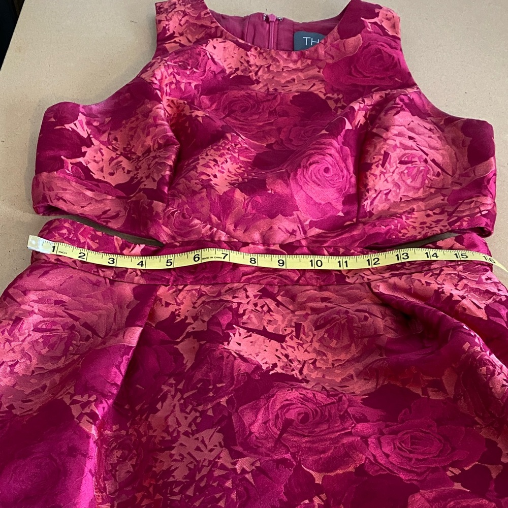 Theia Red Backless Floral Dress - Picture 9 of 15